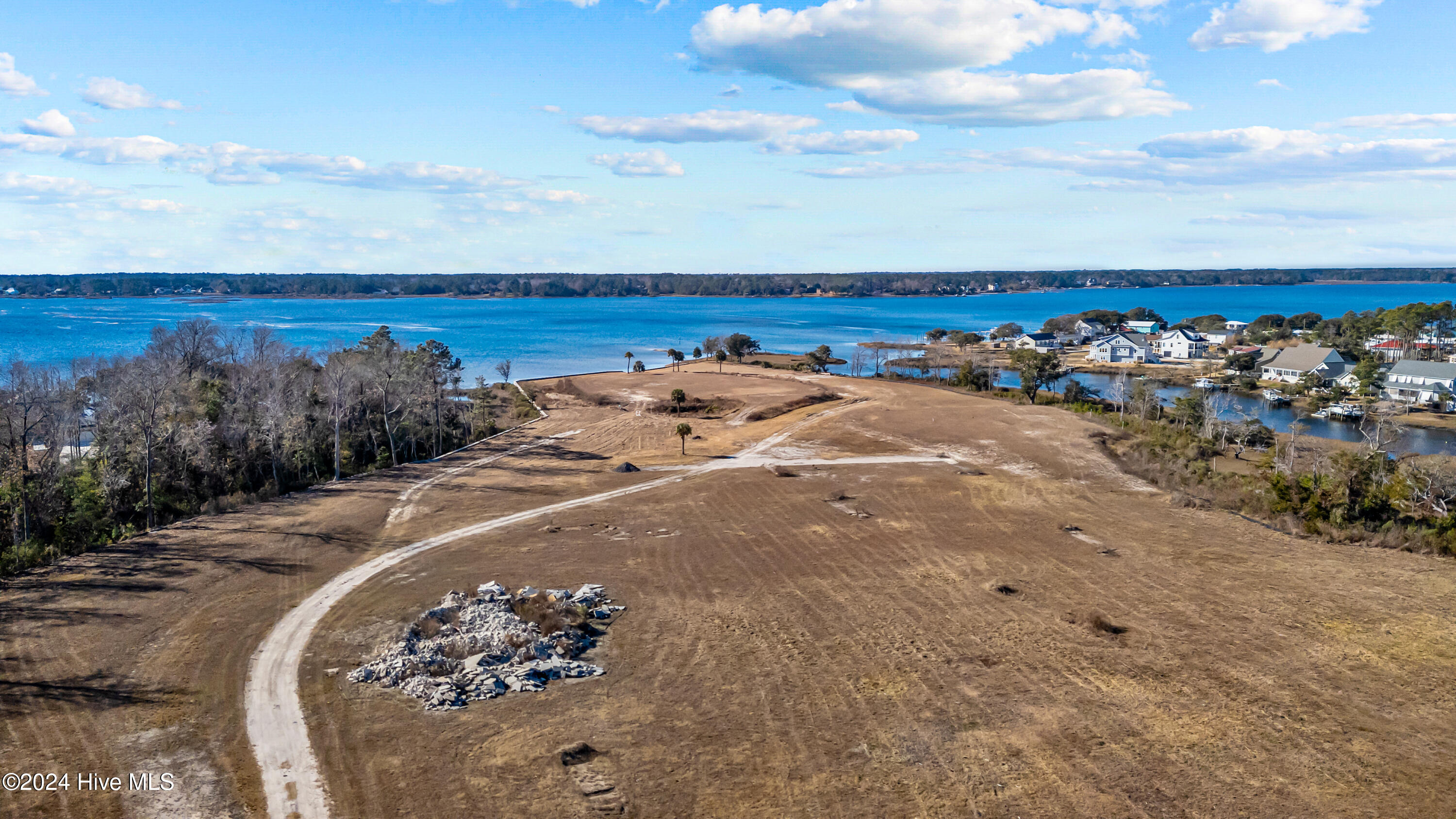 246 Amphitheater Drive Swansboro, NC 28584 - Photo 18 of 53 246 AMPHITHEATER DRIVE