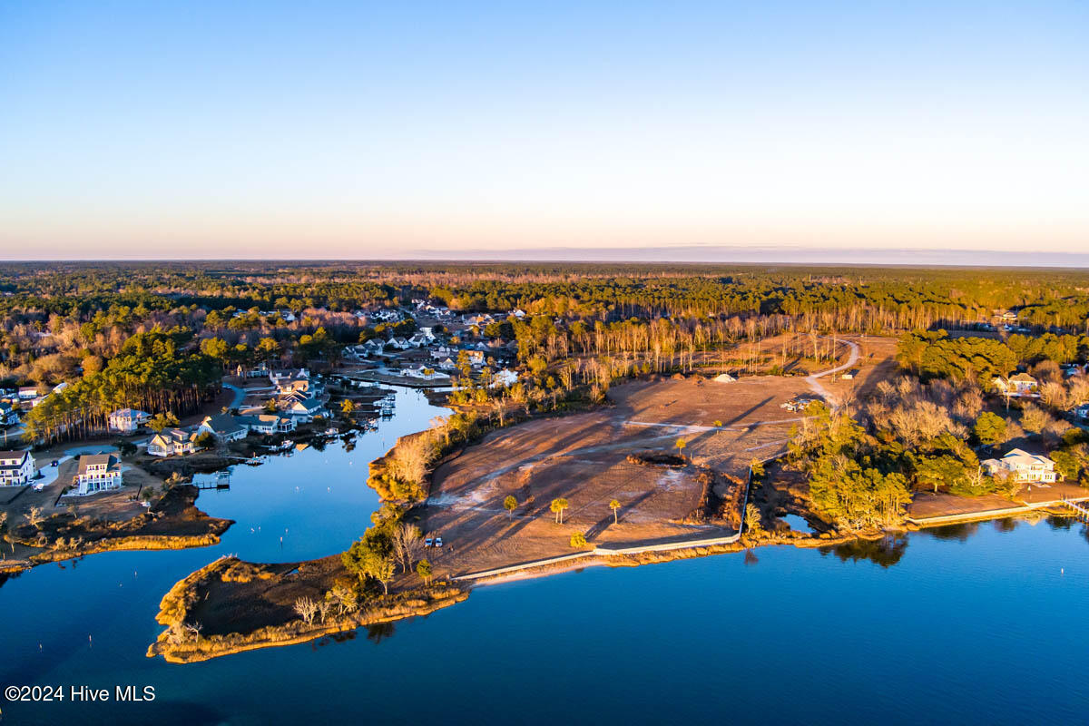 246 Amphitheater Drive Swansboro, NC 28584 - Photo 3 of 53 246 AMPHITHEATER DRIVE