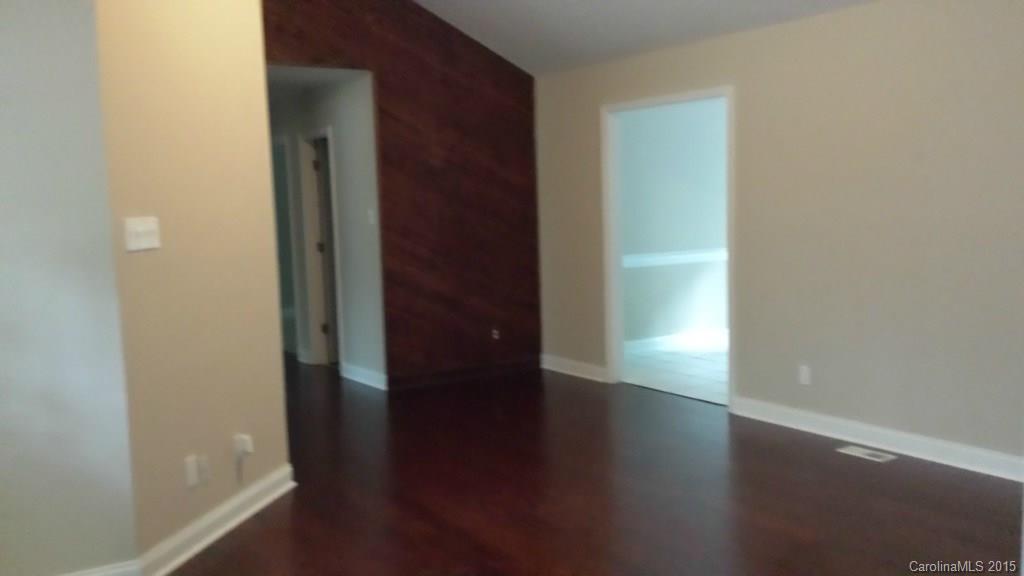 193 Rowells Road Catawba, SC 29704 - Photo 4 of 18