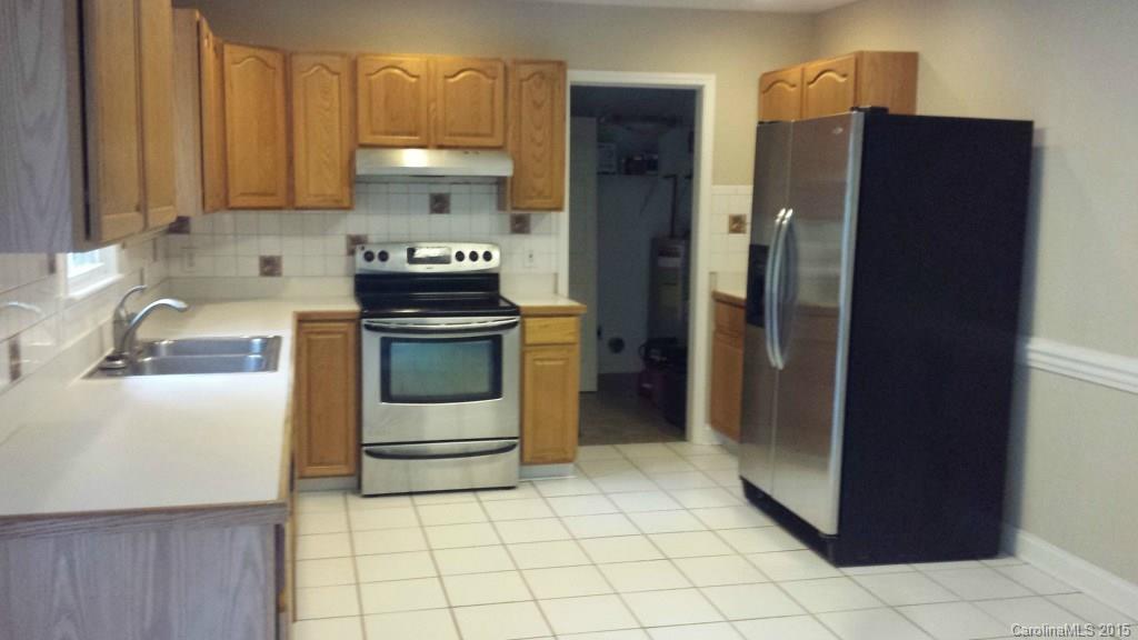 193 Rowells Road Catawba, SC 29704 - Photo 7 of 18