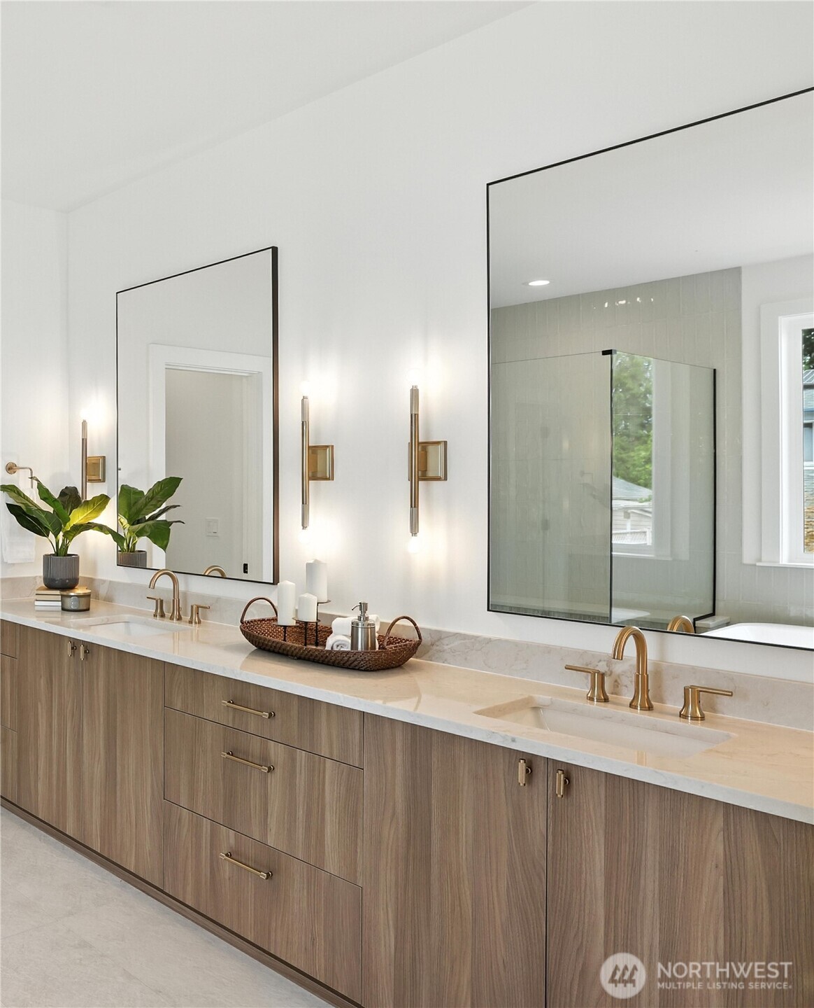 1118 North 34th Street Renton, WA 98056 - Photo 16 of 34