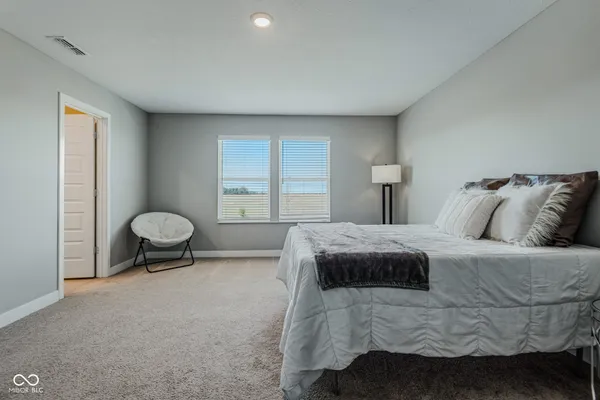 $360,000 | 144 Bluestem Lane, Whiteland, IN 46184