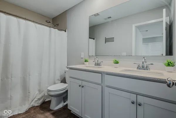 $360,000 | 144 Bluestem Lane, Whiteland, IN 46184