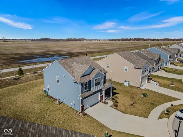 $360,000 | 144 Bluestem Lane, Whiteland, IN 46184