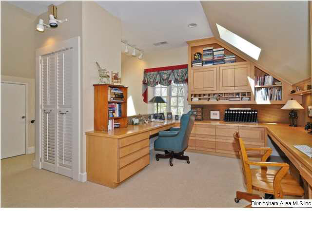 1837 Shades Crest Road Birmingham, AL 35216 - Photo 14 of 32