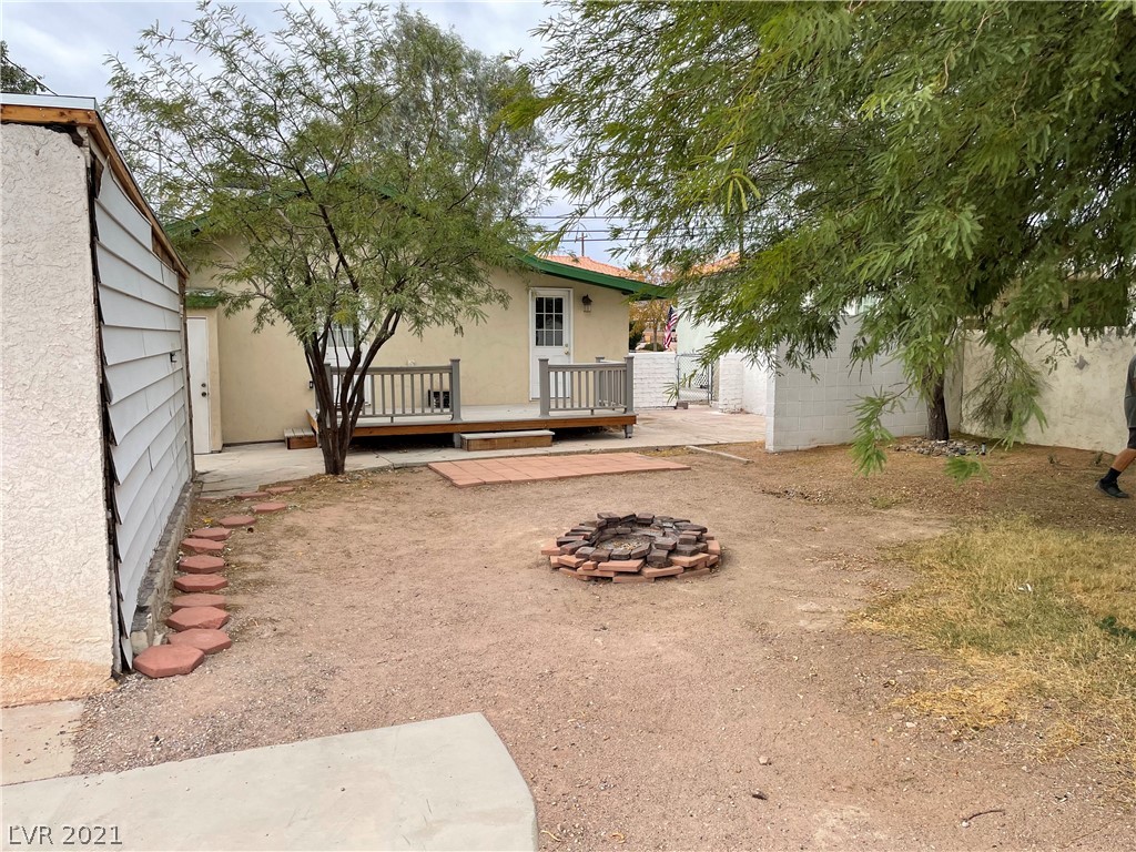 663 Avenue B Boulder City, NV 89005 - Photo 10 of 18