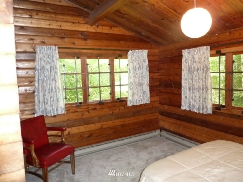 1686 Cline Road Randle, WA 98377 - Photo 12 of 22 Gallery Image 12