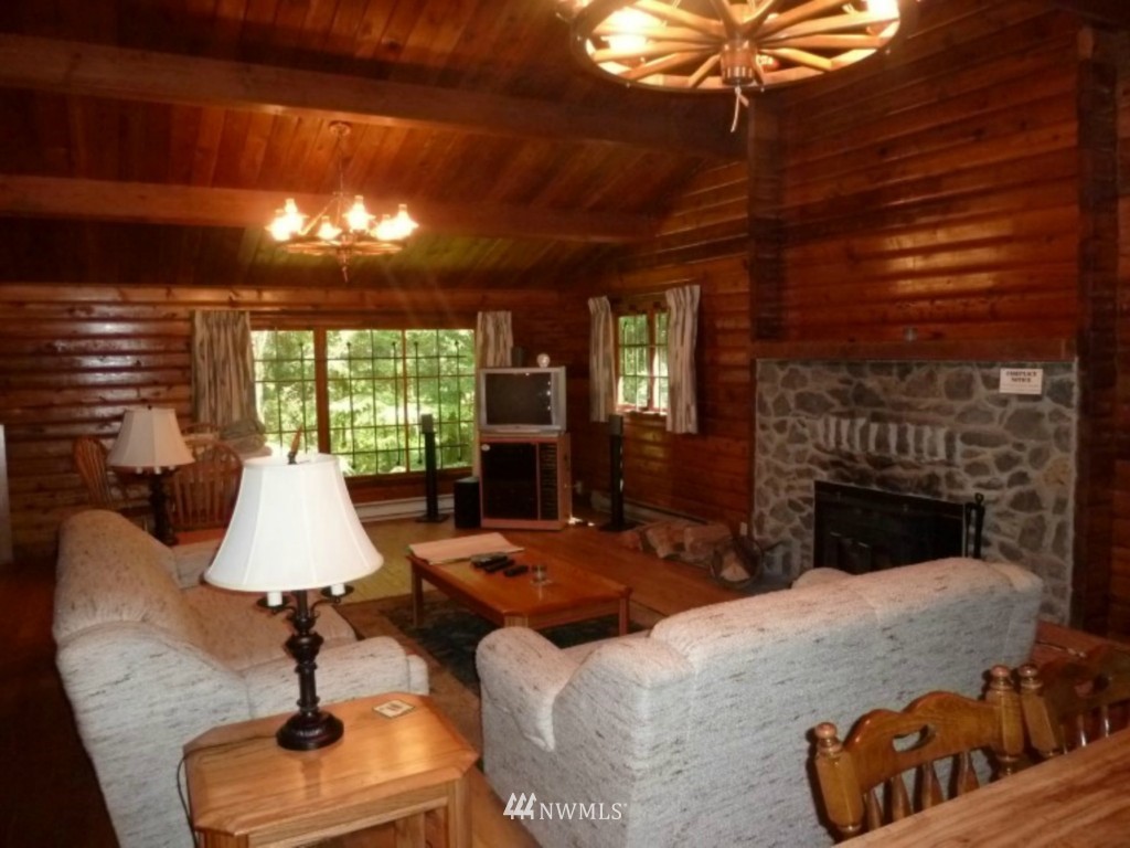 1686 Cline Road Randle, WA 98377 - Photo 6 of 22 Gallery Image 6