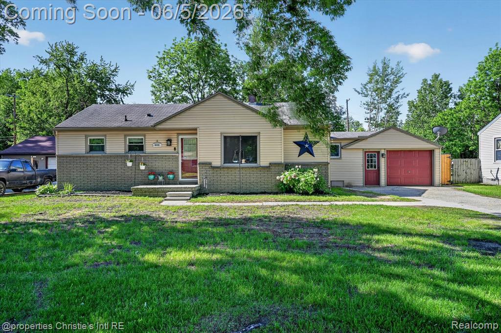 39185 Chase Street Romulus, MI 48174 - Photo 1 of 34