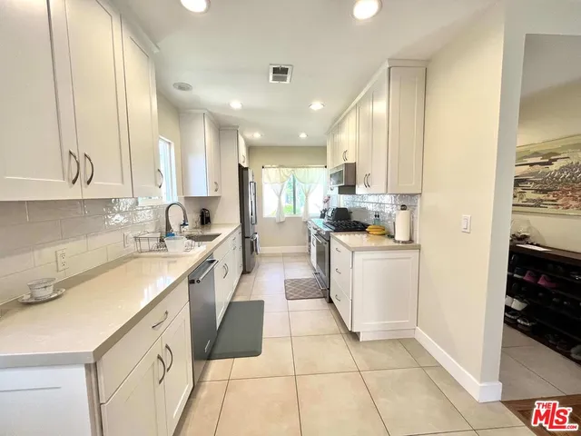 $4,900 | 19334 Beckworth Avenue, Torrance, CA 90503