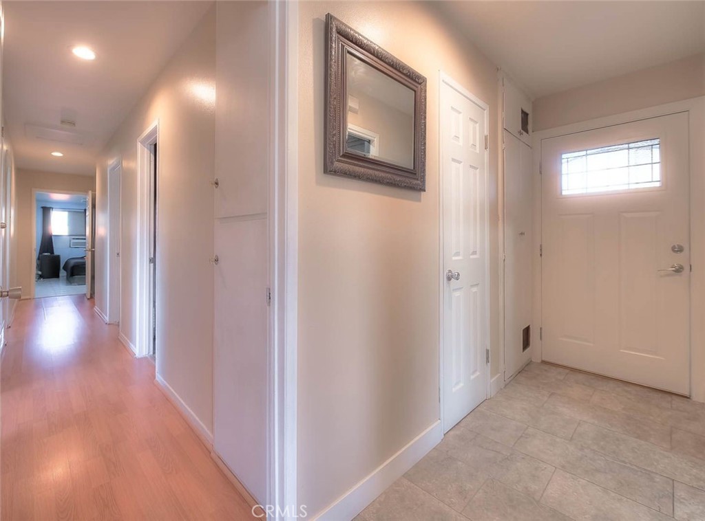 8723 Larkin Court Riverside, CA 92503 - Photo 4 of 35
