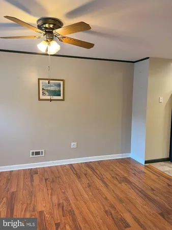 $2,350 | 122 Center Court, Wilmington, DE 19810