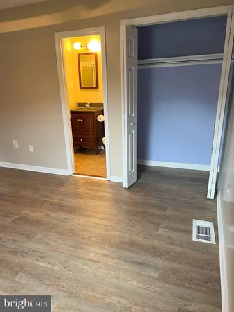 $2,350 | 122 Center Court, Wilmington, DE 19810