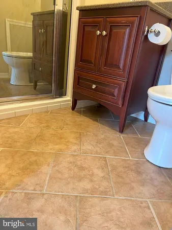 $2,350 | 122 Center Court, Wilmington, DE 19810