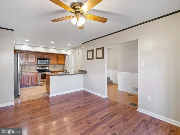 $2,350 | 122 Center Court, Wilmington, DE 19810