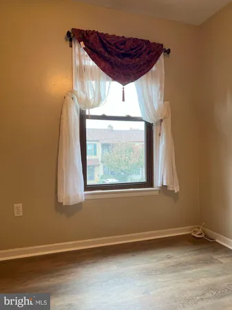 $2,350 | 122 Center Court, Wilmington, DE 19810