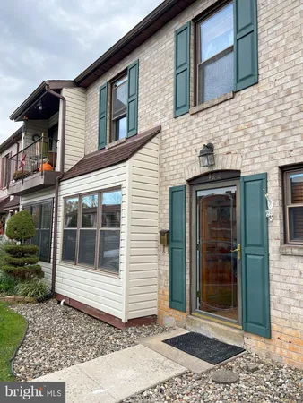 $2,350 | 122 Center Court, Wilmington, DE 19810