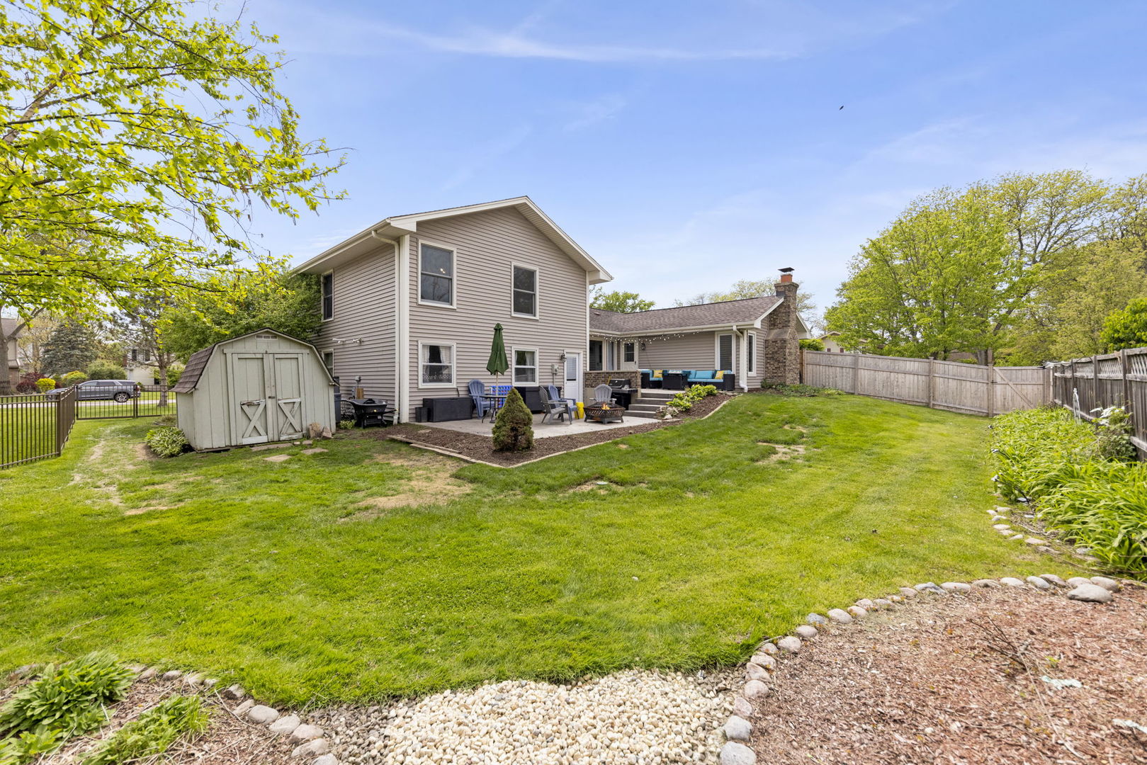 22-w054 Taylor Road Glen Ellyn, IL 60137 - Photo 19 of 20 Gallery Image 19