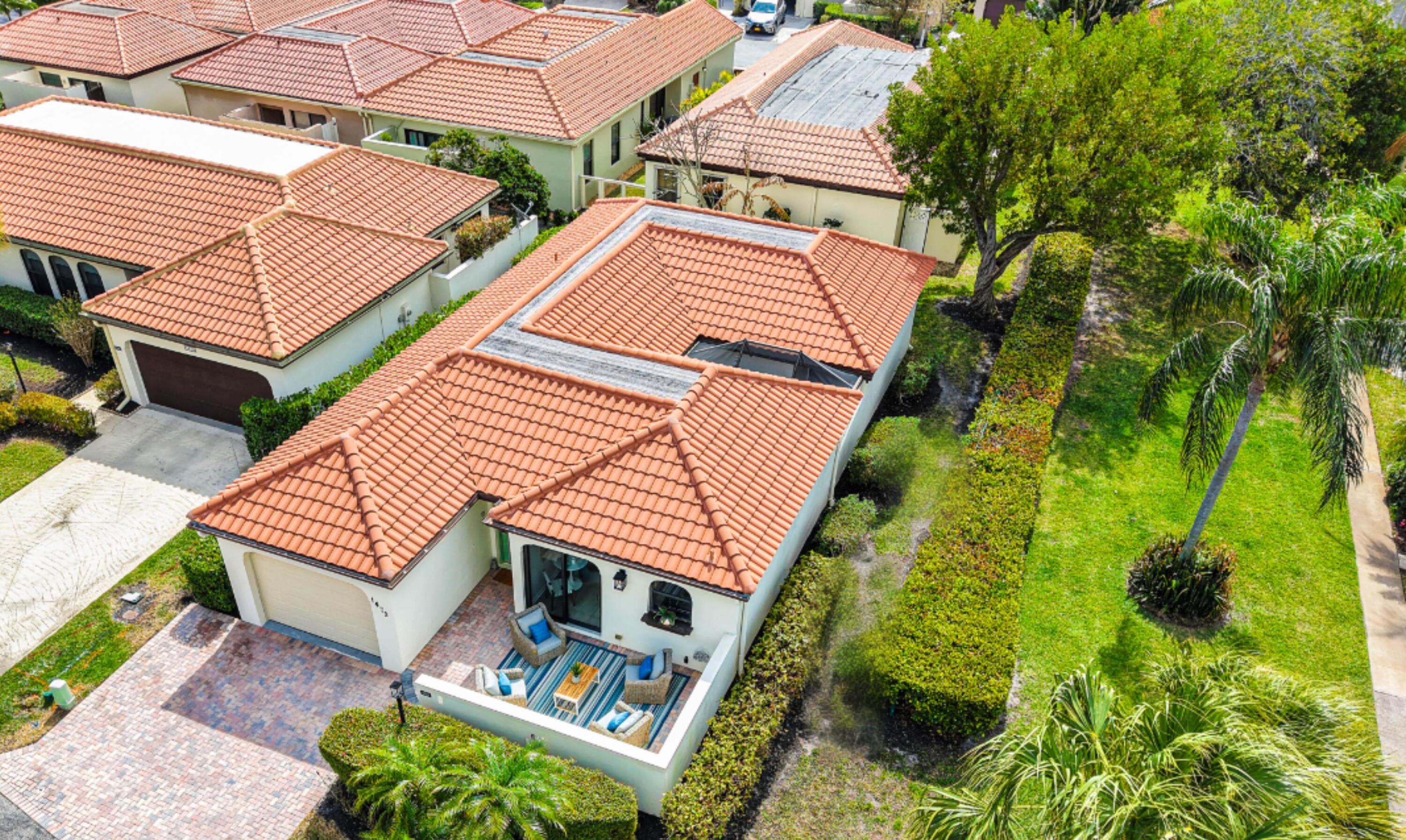 1472 Via Cameron Jupiter, FL 33477 - Photo 30 of 41 End unit