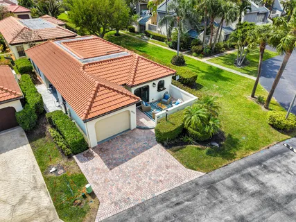 $895,000 | 1472 Via Cameron, Jupiter, FL 33477