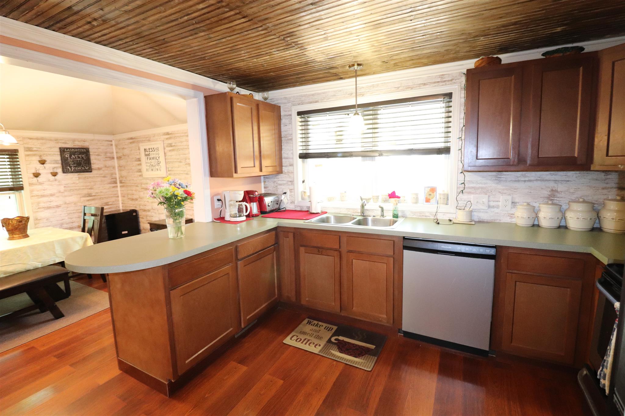 9270 South Strain Ridge Road Bloomington, IN 47401 - Photo 13 of 36 Gallery Image 13