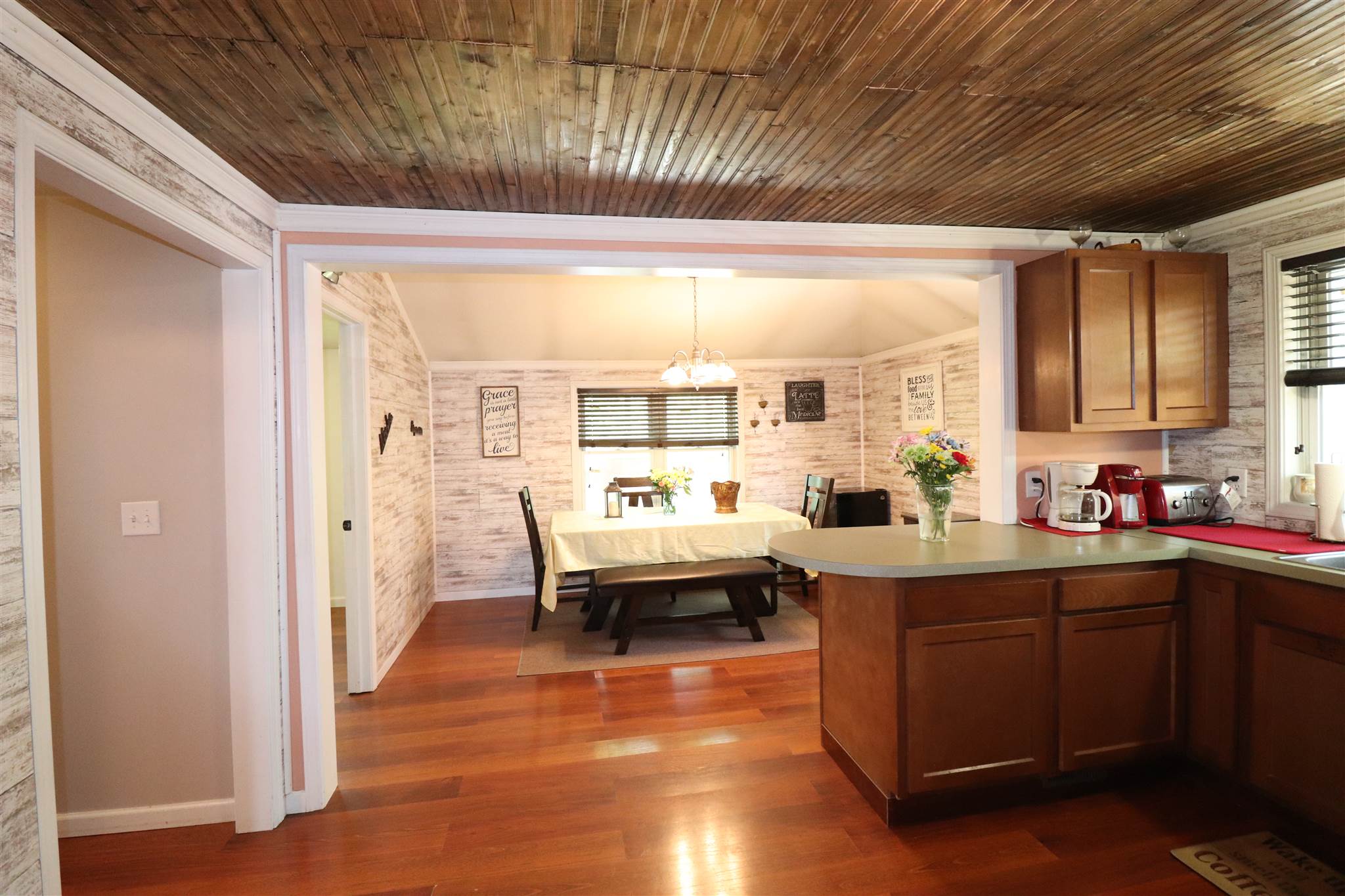 9270 South Strain Ridge Road Bloomington, IN 47401 - Photo 14 of 36 Gallery Image 14