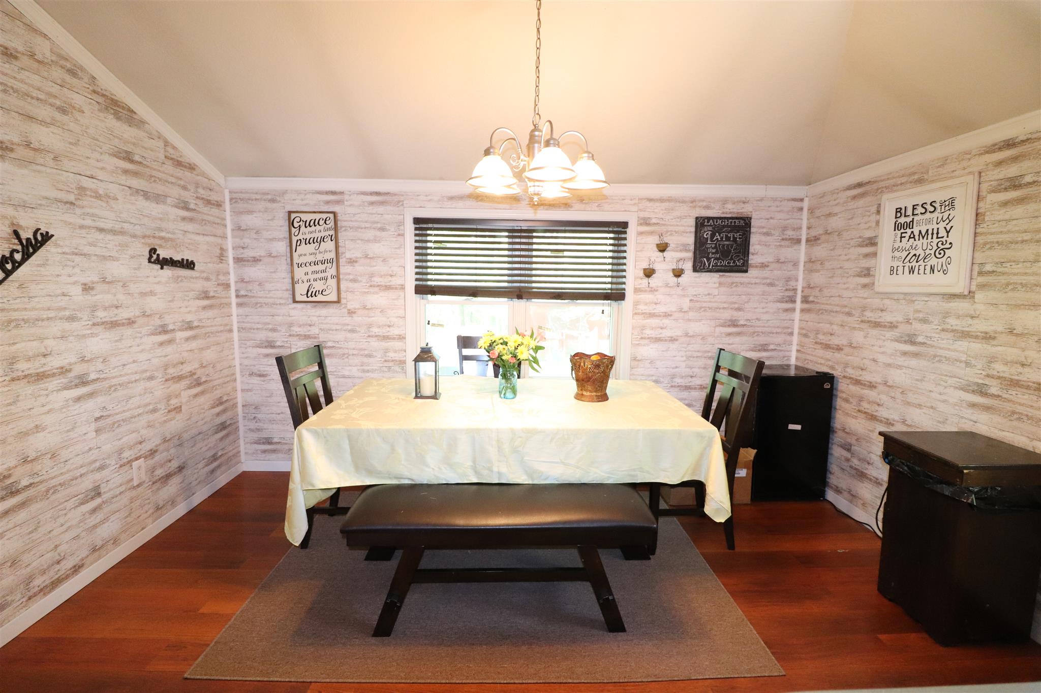 9270 South Strain Ridge Road Bloomington, IN 47401 - Photo 15 of 36 Gallery Image 15