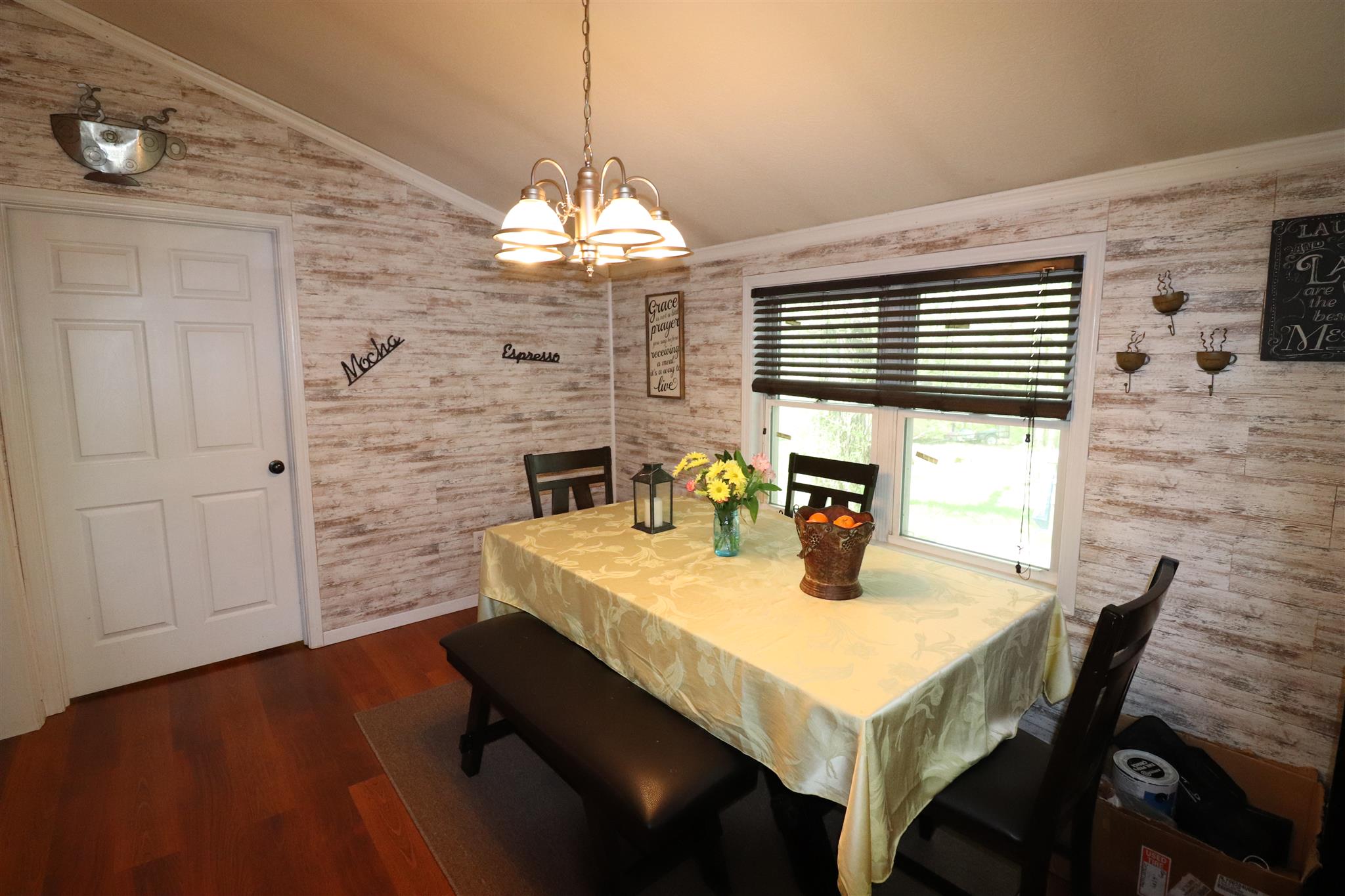 9270 South Strain Ridge Road Bloomington, IN 47401 - Photo 16 of 36 Gallery Image 16