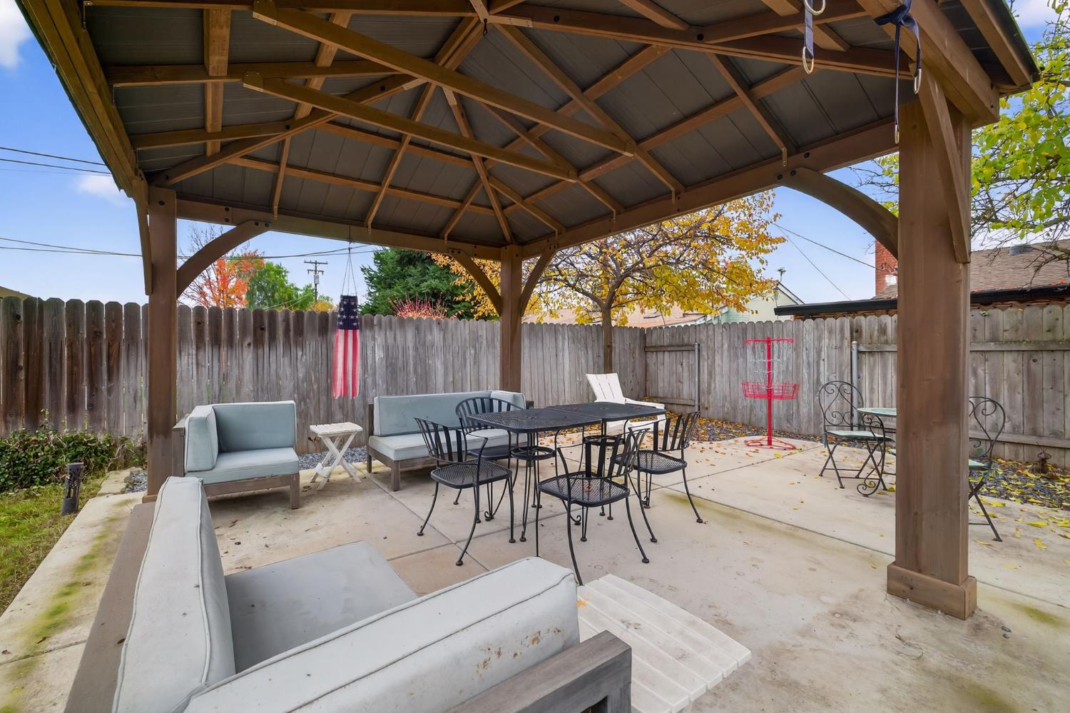6816 Tareyton Way Citrus Heights, CA 95621 - Photo 33 of 46 a backyard of a house with table and chairs