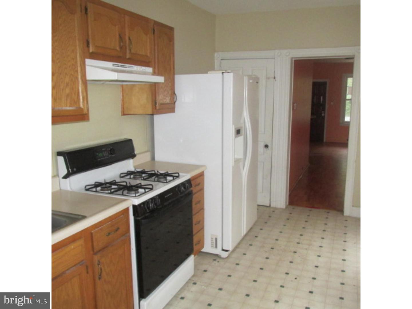 2042 Kutztown Road Reading, PA 19605 - Photo 4 of 19 Gallery Image 4