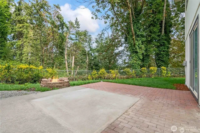 $690,000 | 842 South 143rd Place, Burien, WA 98168