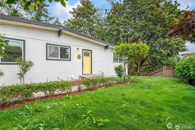 $690,000 | 842 South 143rd Place, Burien, WA 98168