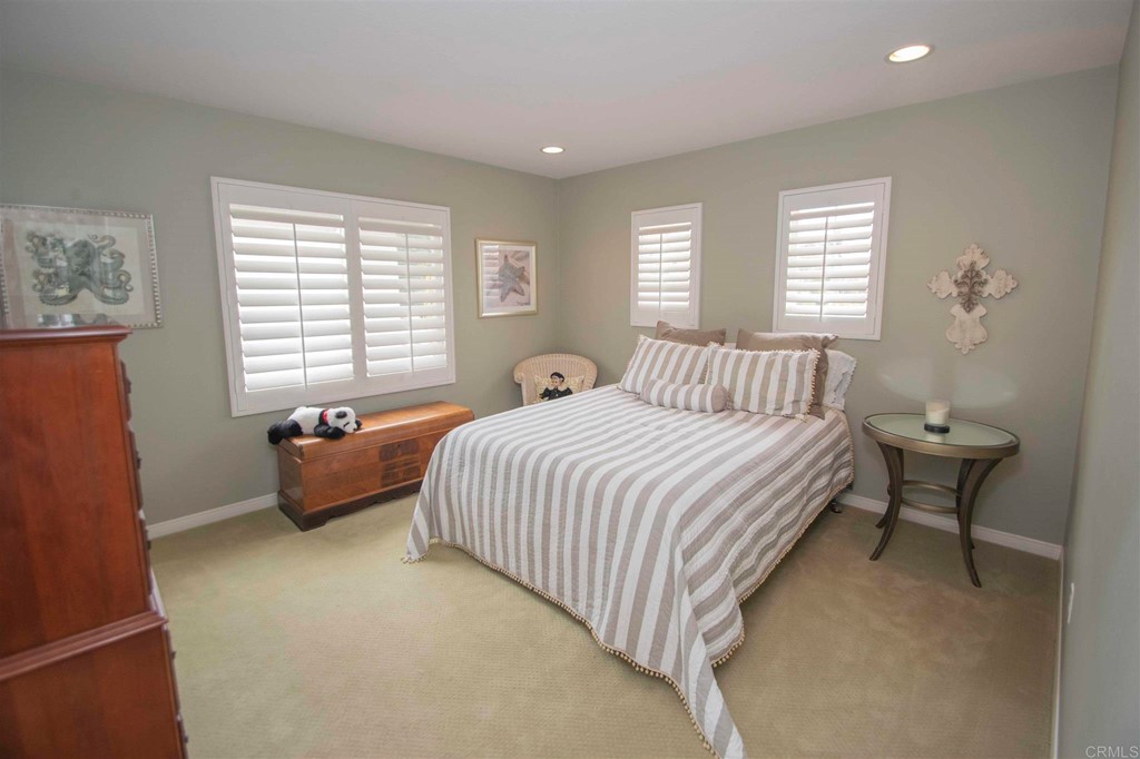 958 Merganser Lane Carlsbad, CA 92011 - Photo 10 of 14