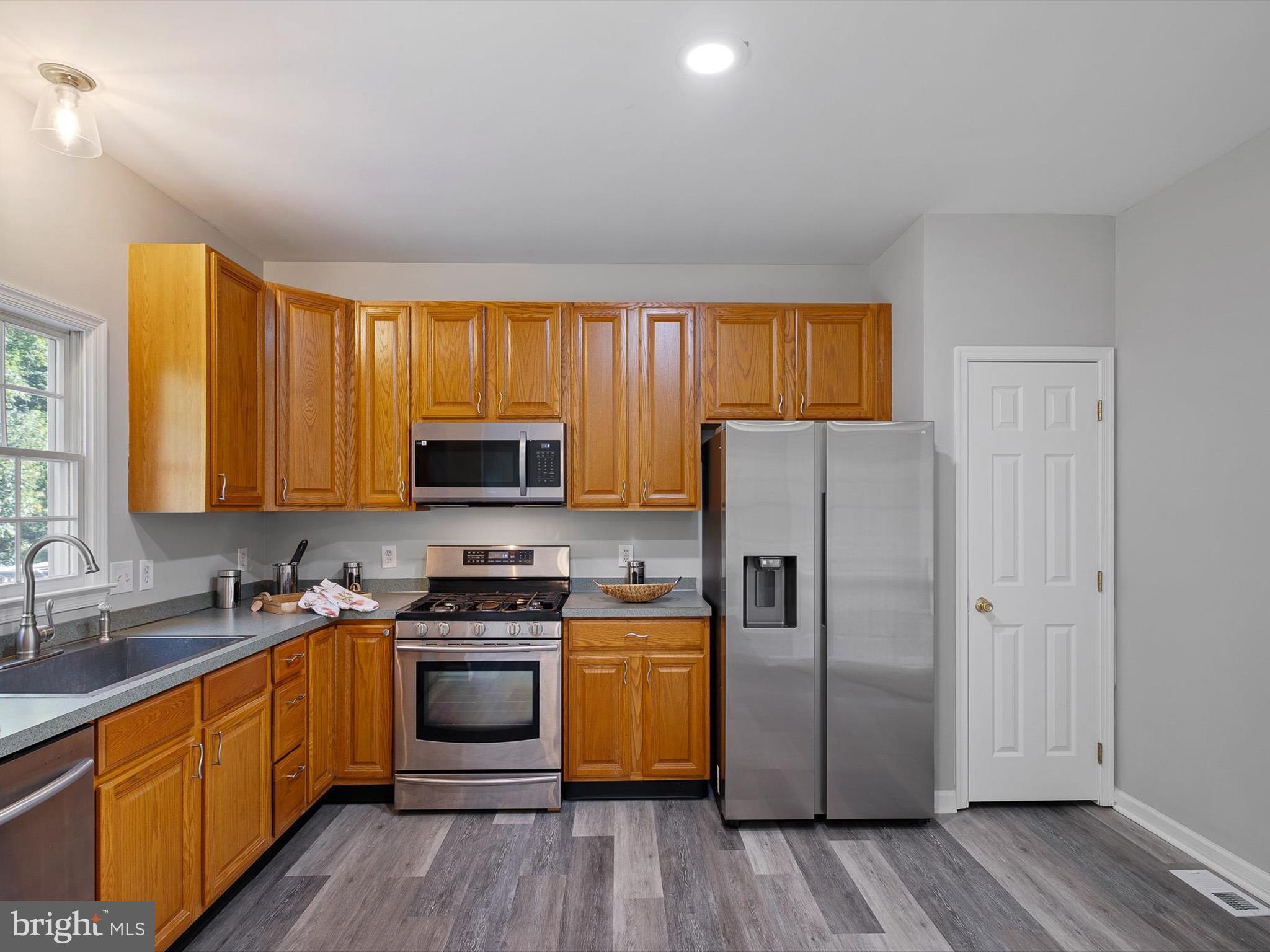 8 Dynasty Drive Bear, DE 19701 - Photo 12 of 26