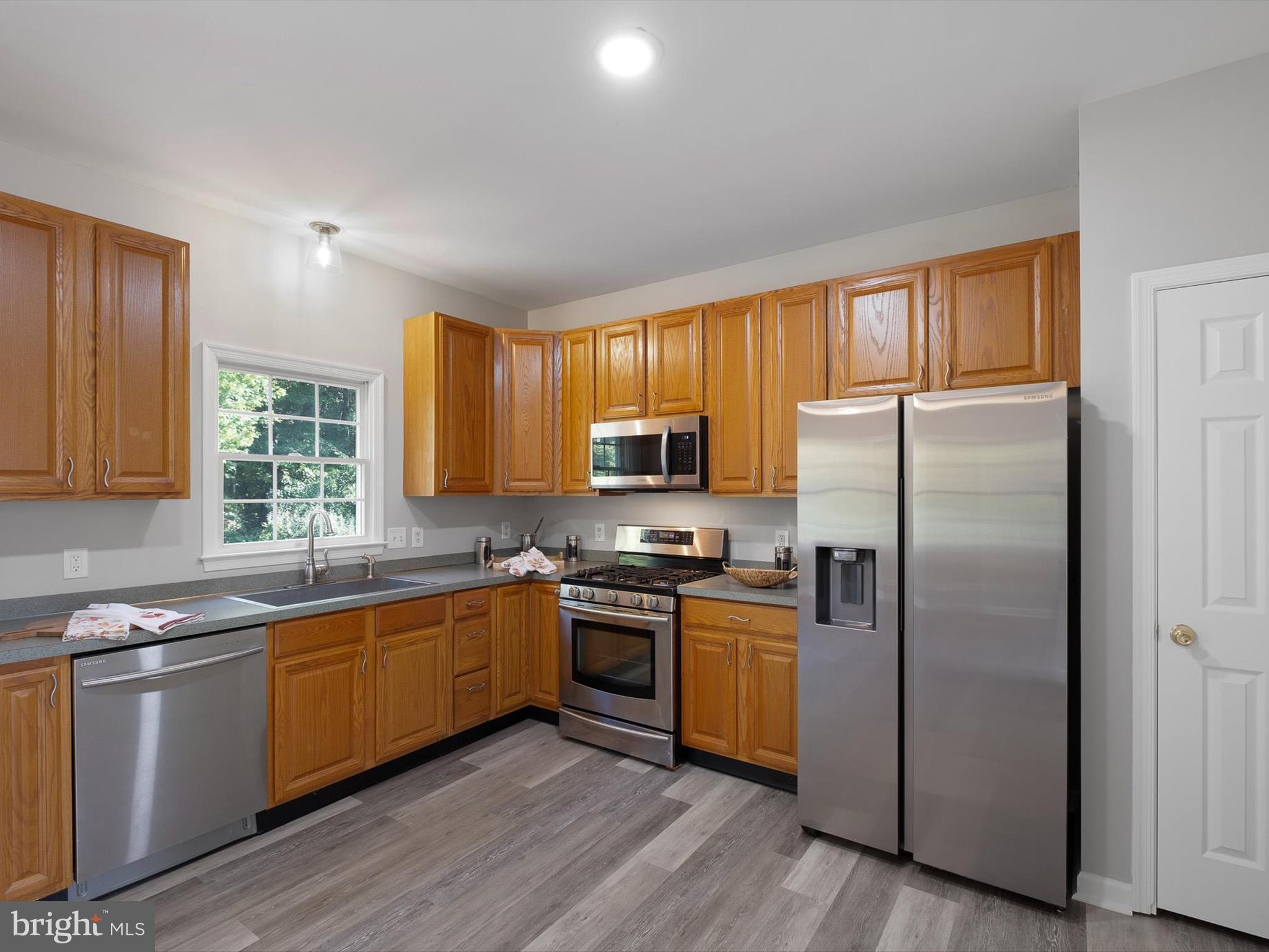 8 Dynasty Drive Bear, DE 19701 - Photo 14 of 26