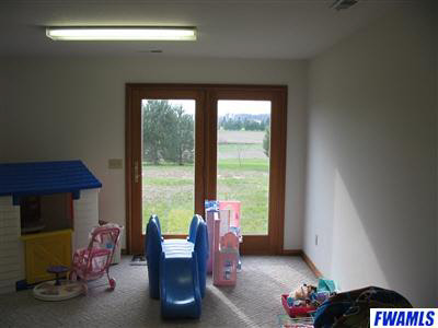 10622 Yoder Road Roanoke, IN 46783 - Photo 11 of 12
