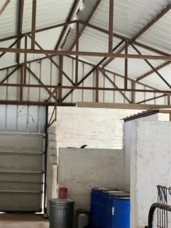 3559 Springfield Road Springtown, TX 76082 - Photo 23 of 36 a view of small space