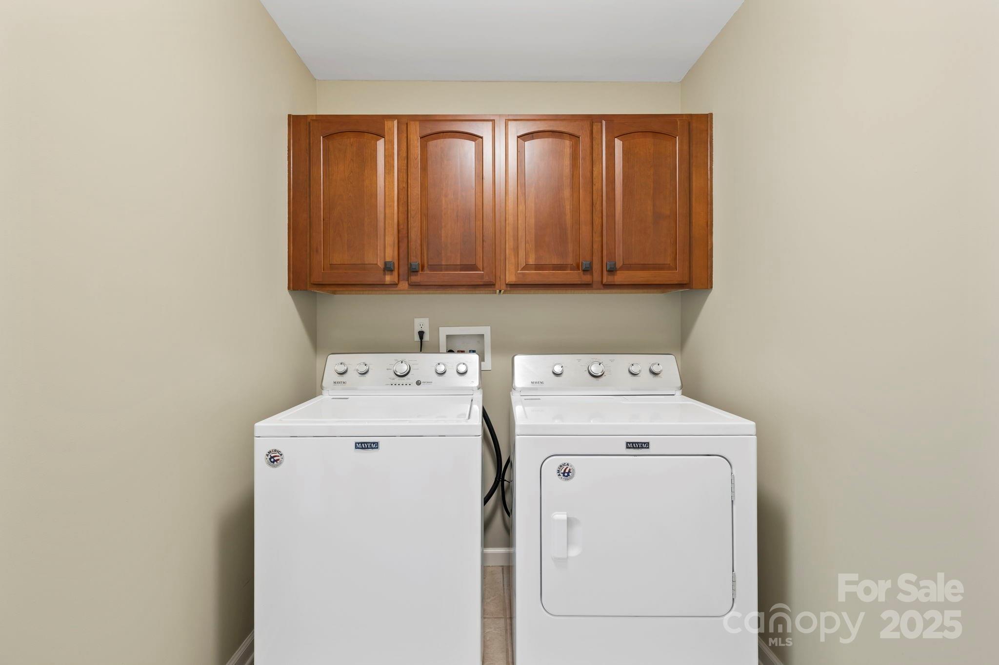 241 Fairway View Drive Etowah, NC 28729 - Photo 30 of 37 a utility room with dryer and washer