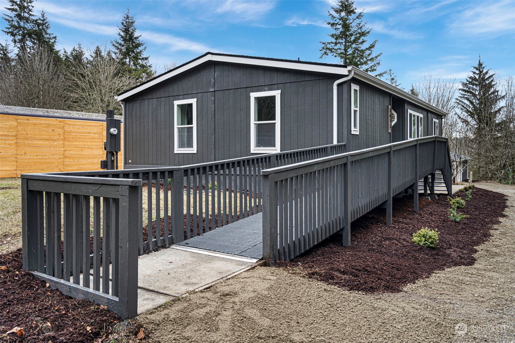 3673 Aiken Road Southeast Port Orchard, WA 98366 - Photo 7 of 9 Gallery Image 7