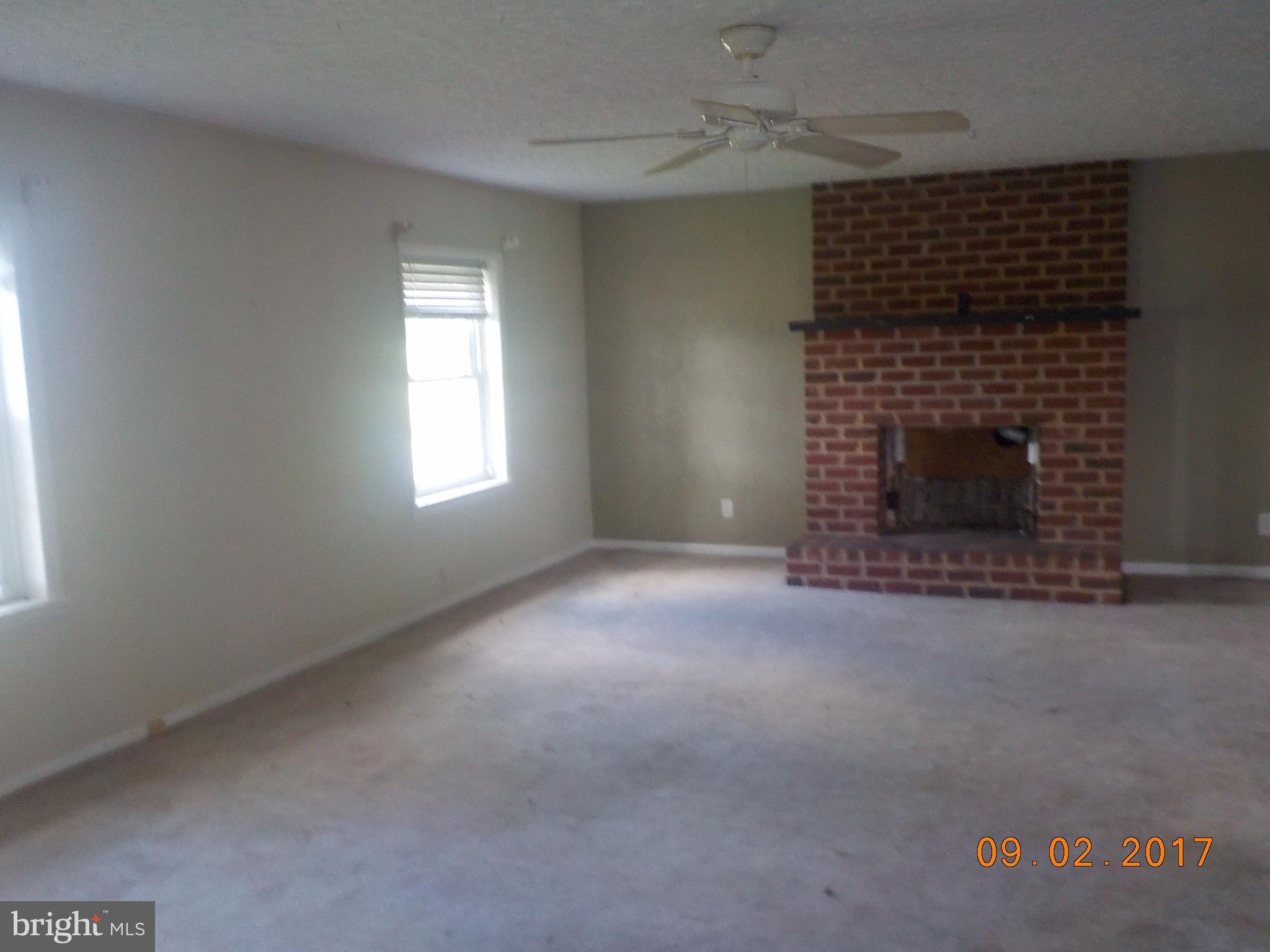 4157 Bestpitch Ferry Road Cambridge, MD 21613 - Photo 2 of 11 Kitchen