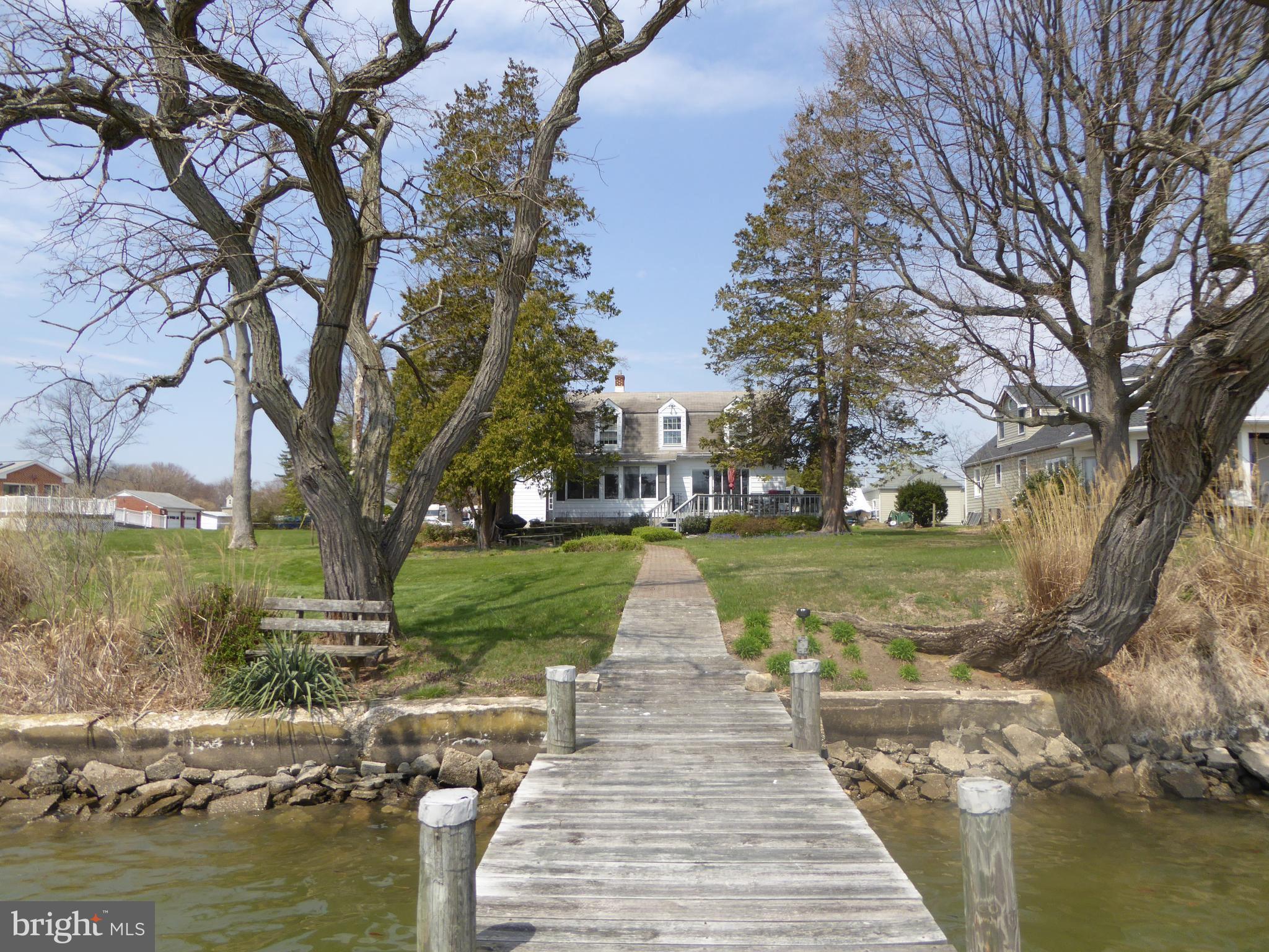 348 Miles Road Baltimore, MD 21221 - Photo 5 of 10