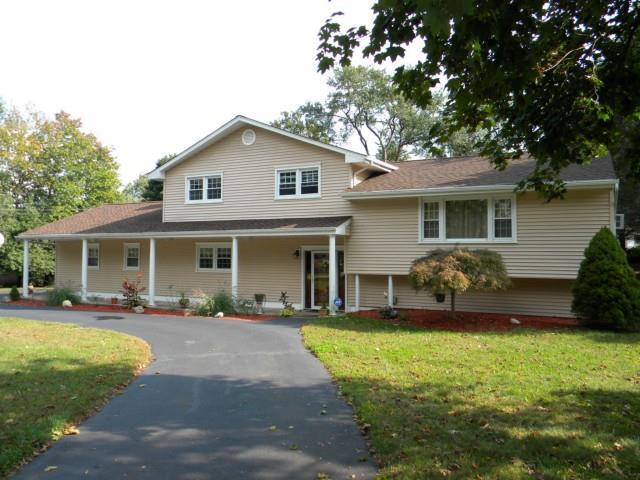 30 Zephyr Road Trumbull, CT 06611 - Photo 1 of 1