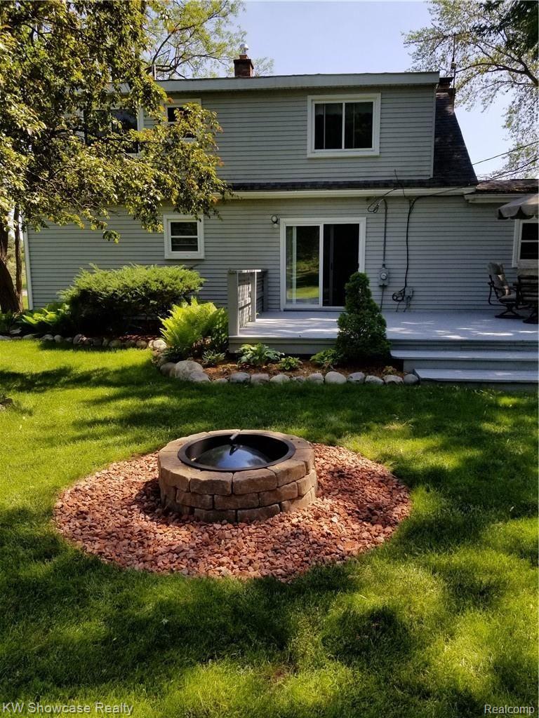 3524 West Maple Road Wixom, MI 48393 - Photo 2 of 2 20180525_152552.jpg