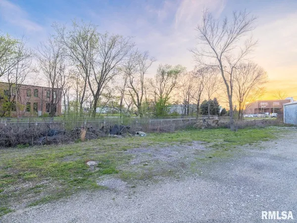 $50,000 | East Moneta Avenue, Peoria Heights, IL 61616