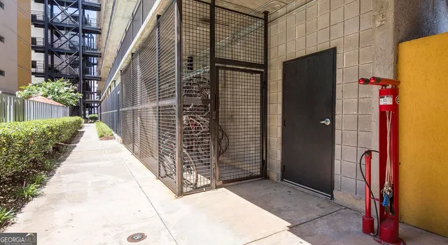 $1,966 | 1016 Howell Mill Road, Unit 1611, Atlanta, GA 30318