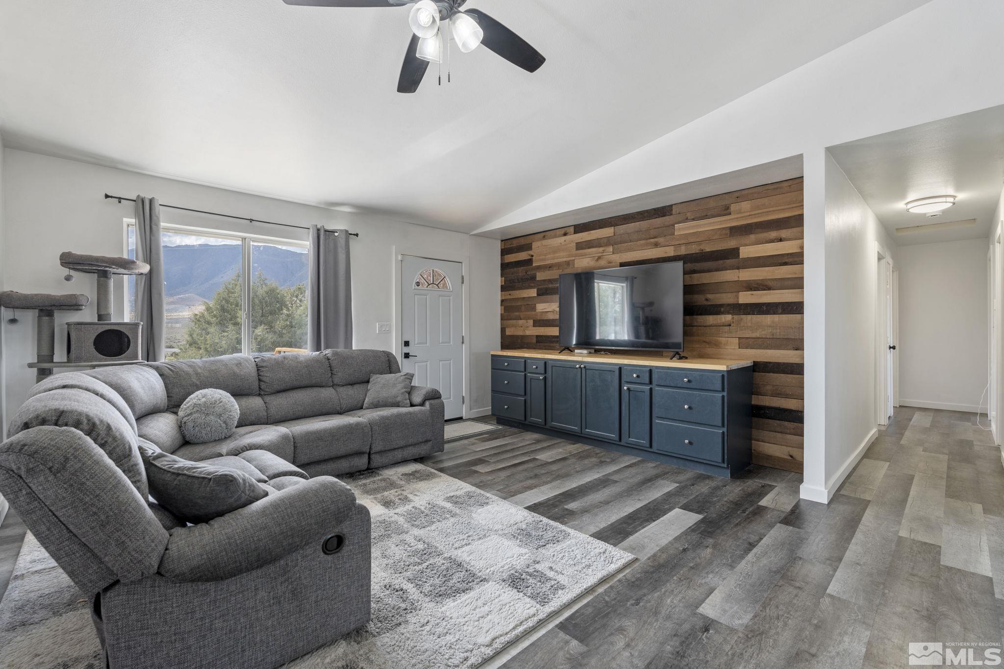 3555 Antelope Valley Road Reno, NV 89506 - Photo 5 of 33 Photo 5