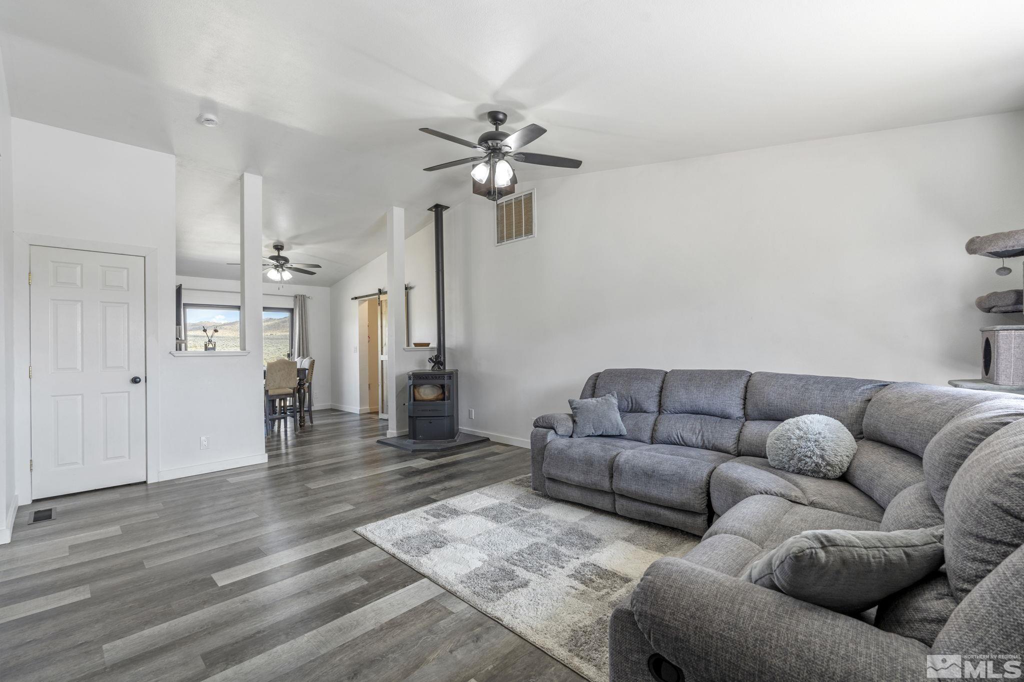 3555 Antelope Valley Road Reno, NV 89506 - Photo 6 of 33 Photo 6