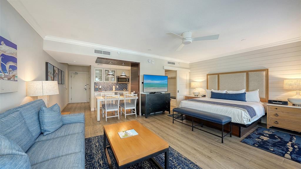225 Sands Point Road, Unit 7205 Longboat Key, FL 34228 - Photo 5 of 30