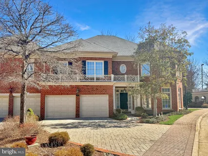 $2,200,000 | 3811 North Randolph Court, Arlington, VA 22207