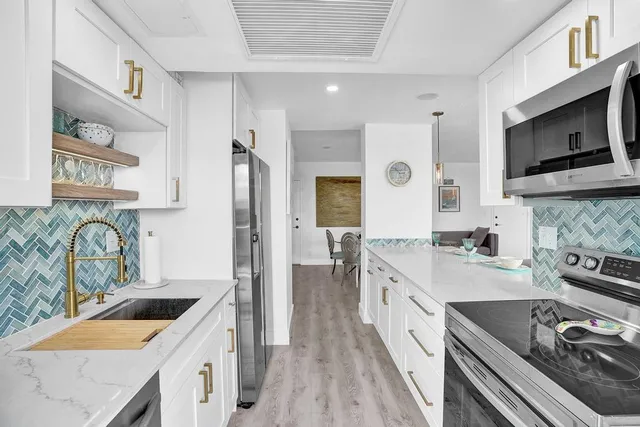 $3,350 | 2701 North Ocean Boulevard, Unit 4F, Fort Lauderdale, FL 33308